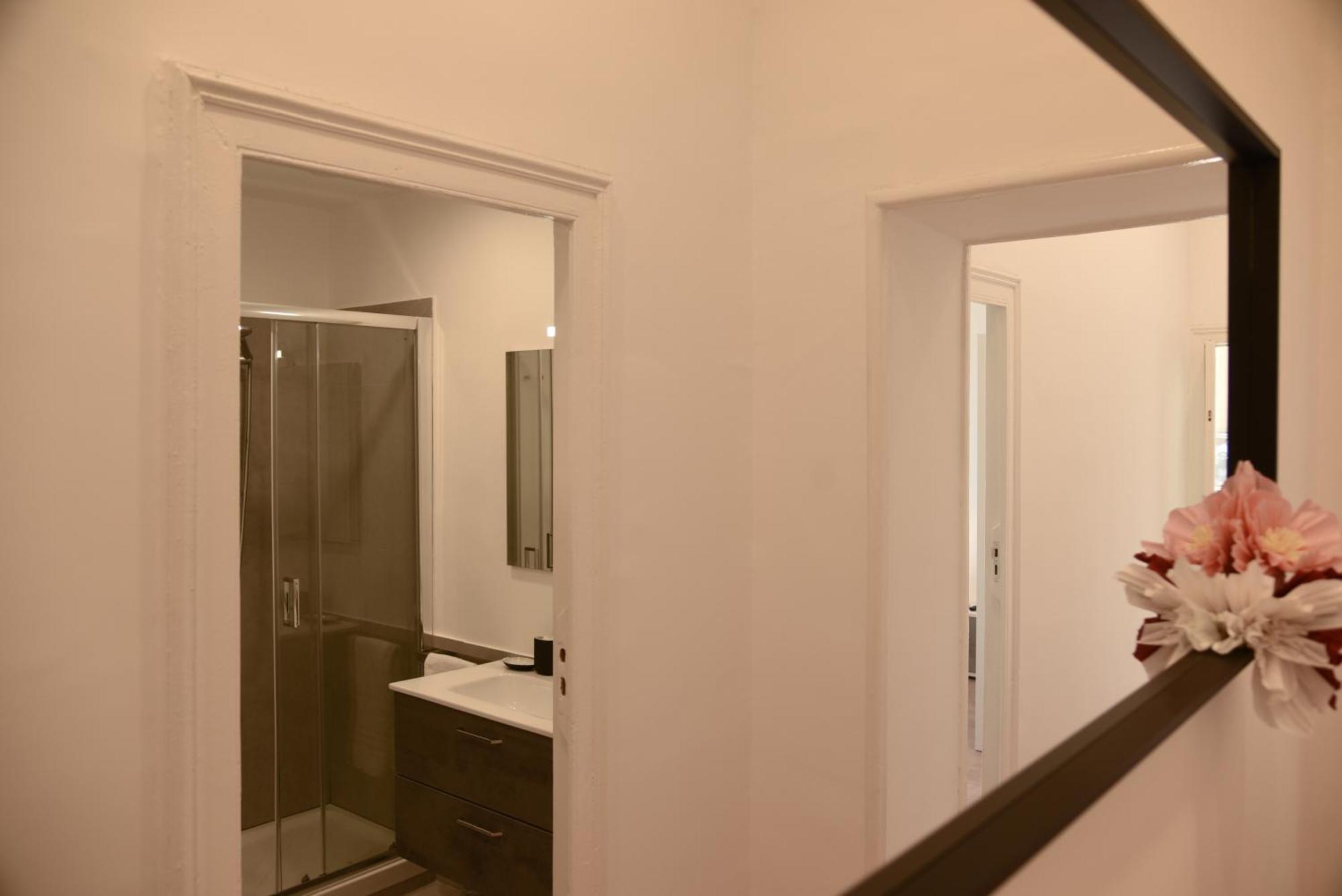Appartement Downtown Umberto 74 à Naples Extérieur photo