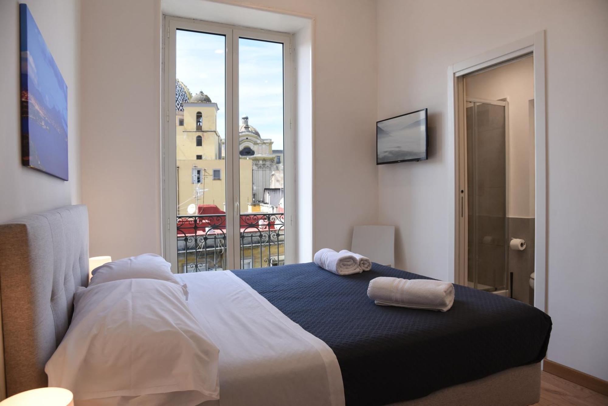 Appartement Downtown Umberto 74 à Naples Extérieur photo